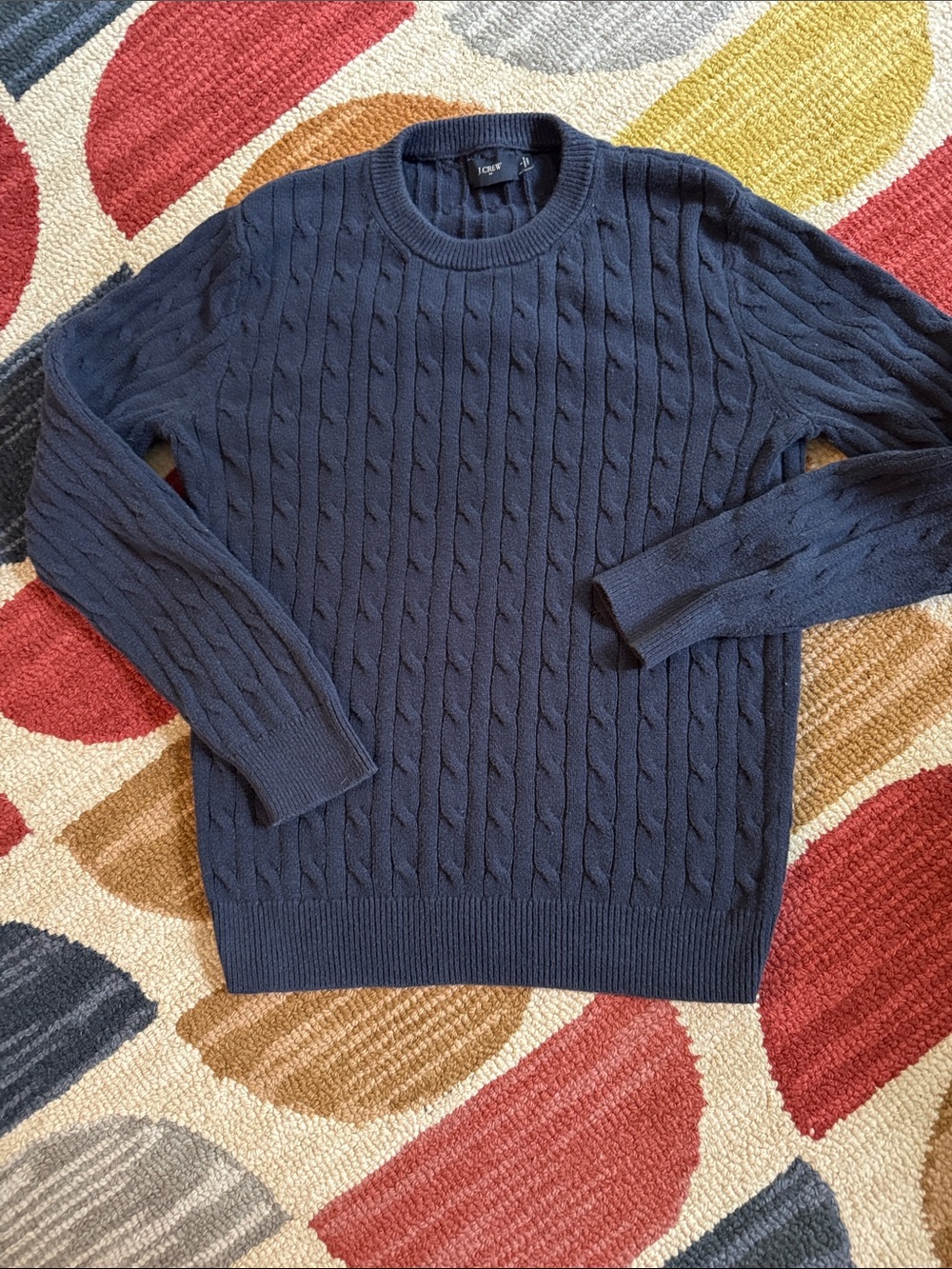 J.crew men’s size small cable knit sweater, navy